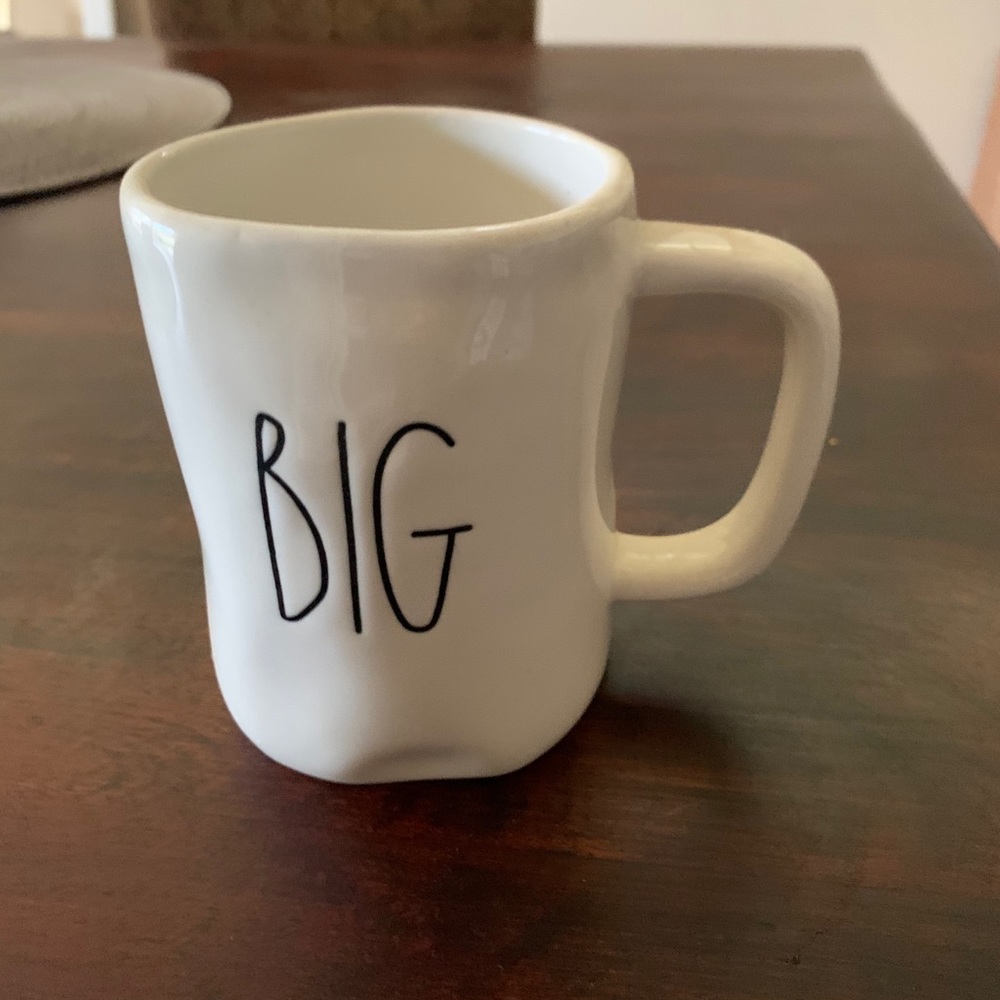 Rae Dunn mug